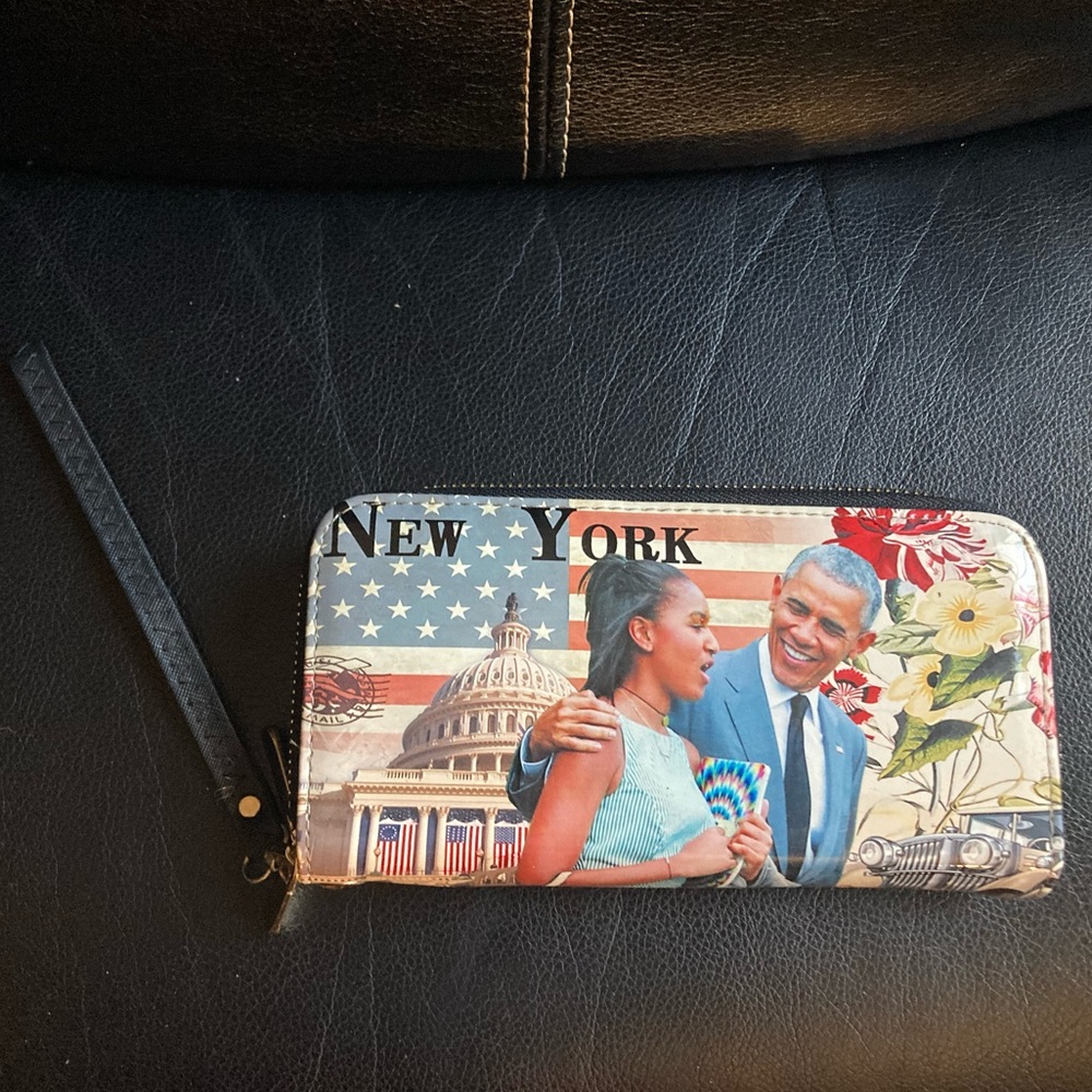 Barack Obama & Daughter, Sasha, Patriotic Wallet/Wristlet
